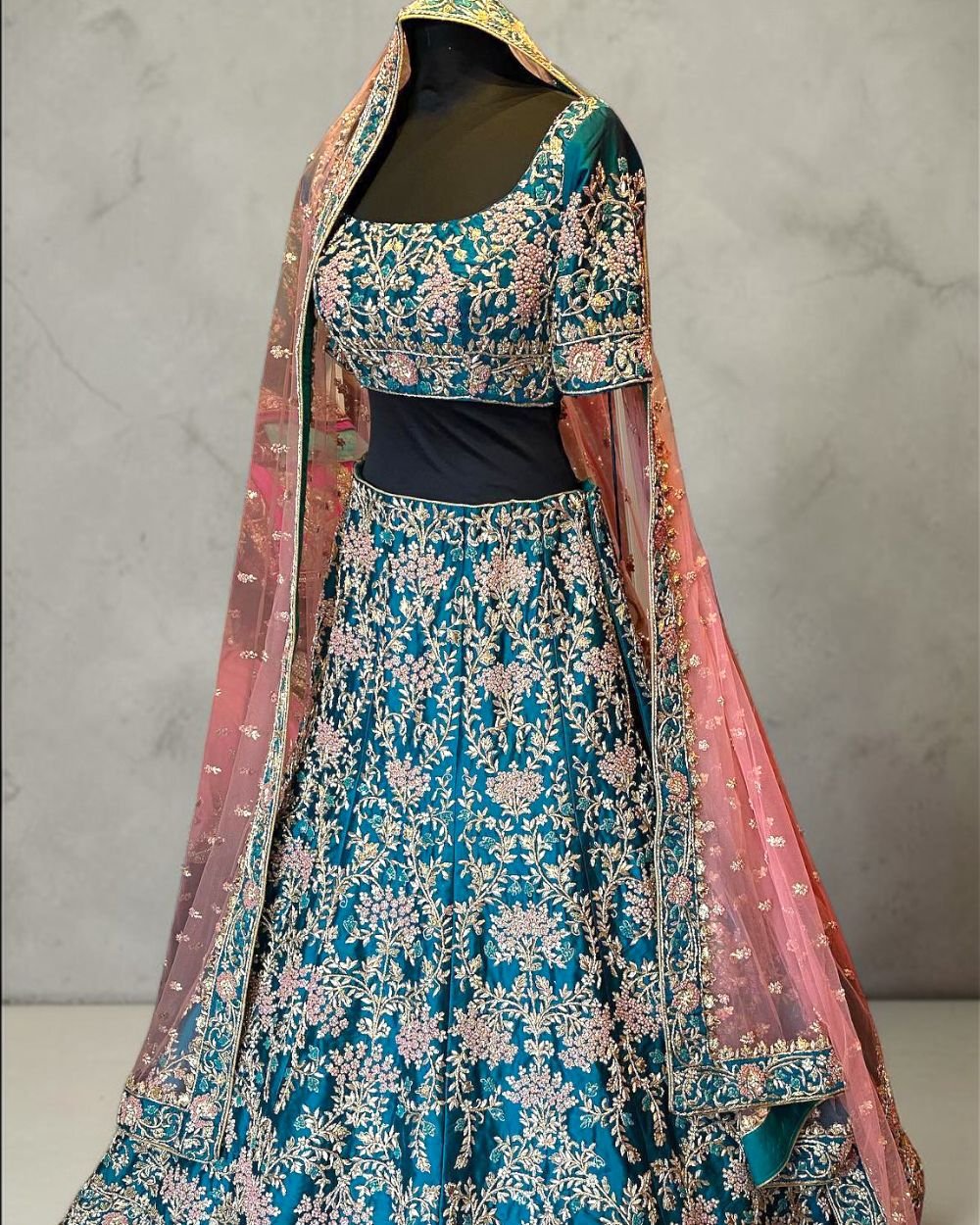 Obmre Silk Hand Emblished Designer Lehenga Choli Set (Copy) (Copy) (Copy) (Copy) (Copy) (Copy) (Copy)
